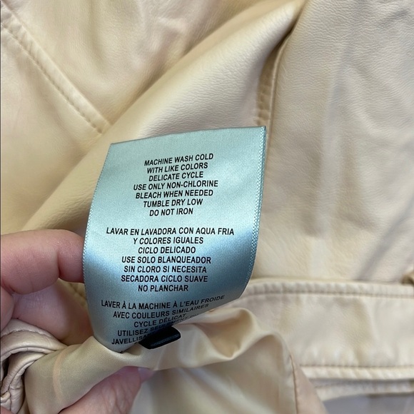 Levi's Pink FAUX Leather Moto Jacket with Asymmetrical Zipper - Picture 8 of 8